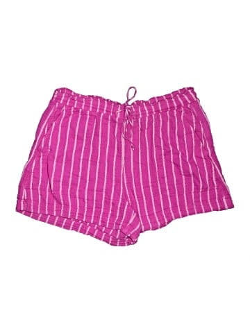 Gap Shorts (view 1)