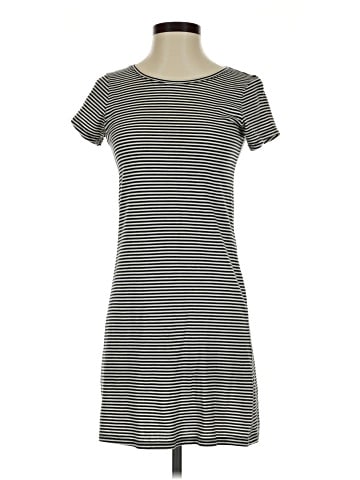 Forever 21 Casual Dress (view 1)