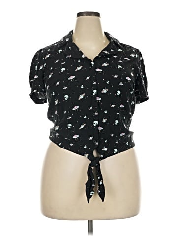 Hot Topic Short Sleeve Polo (view 1)