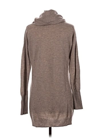 Autumn Cashmere Pullover Sweater (view 2)