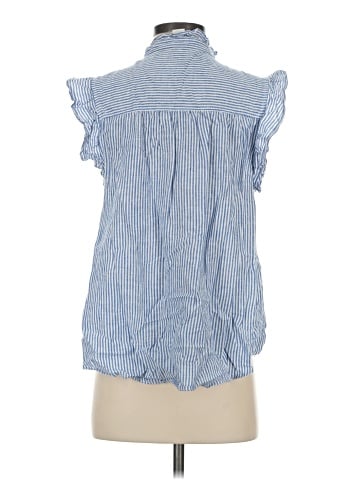 H&M Sleeveless Button-Down Shirt (view 2)