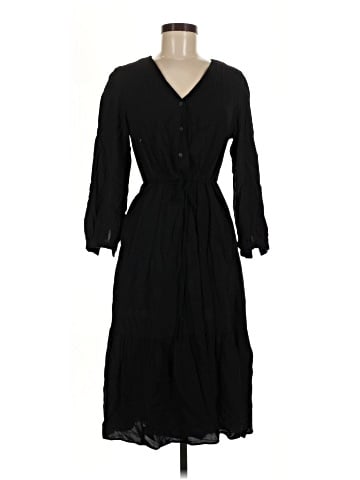 Uniqlo Casual Dress (view 1)