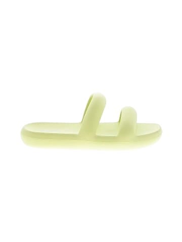 Old Navy Sandals (view 1)