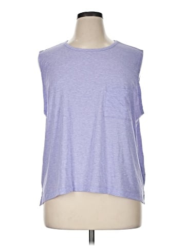 Gap Fit Sleeveless T-Shirt (view 1)