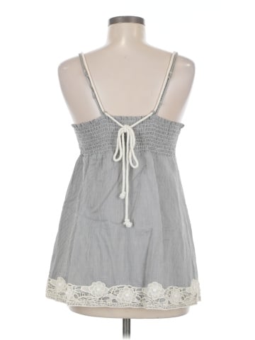 Miss Me Sleeveless Blouse (view 2)