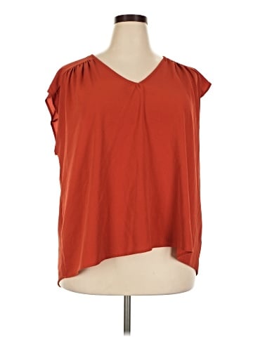 FASHION TO FIGURE Short Sleeve Blouse (view 1)