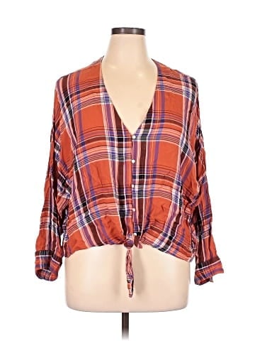 Express 3/4 Sleeve Blouse (view 1)