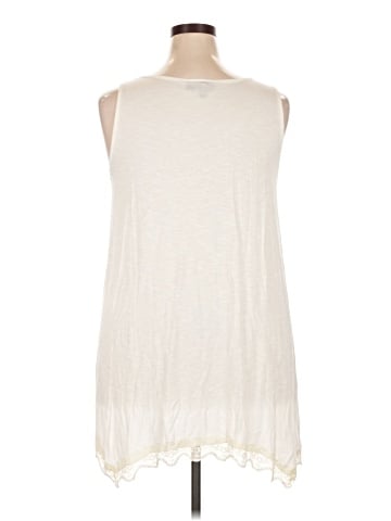 Lane Bryant Sleeveless T-Shirt (view 2)