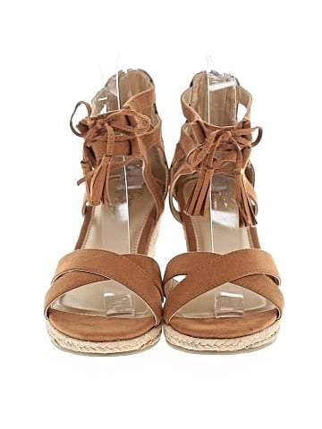 Crown Vintage Wedges (view 2)