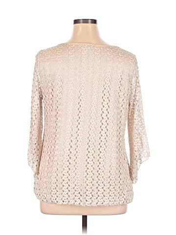 Roz & Ali 3/4 Sleeve Blouse (view 2)