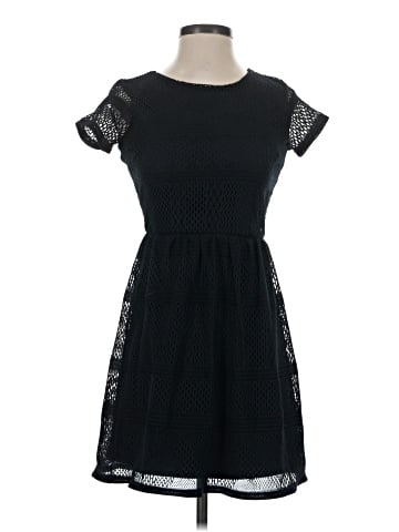Ann Taylor Casual Dress (view 1)