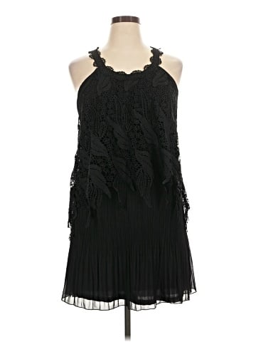 The Pyramid Collection Sleeveless Silk Top (view 1)