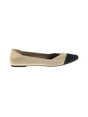 Mia Flats (view 1)