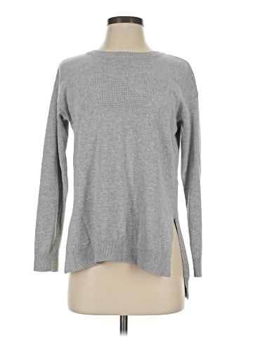 Vineyard Vines Pullover Sweater (view 1)