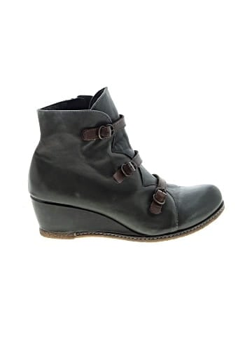 Eric Michael Ankle Boots (view 1)