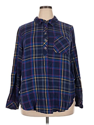 Torrid Long Sleeve Button-Down Shirt (view 1)