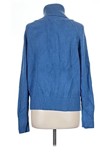 RD Style Pullover Sweater (view 2)