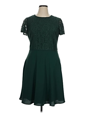 Gal Meets Glam Cocktail Dress (view 1)