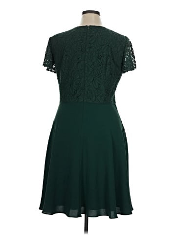 Gal Meets Glam Cocktail Dress (view 2)