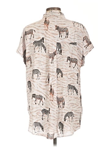Jane and Delancey Short Sleeve Button-Down Shirt (view 2)