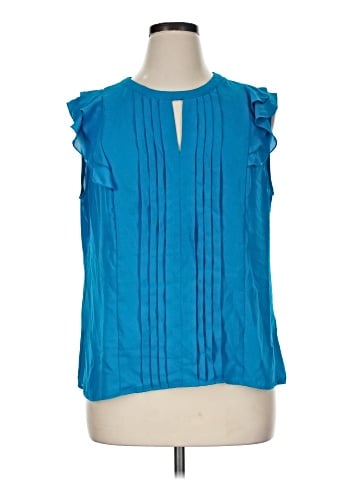 Elle Sleeveless Blouse (view 1)
