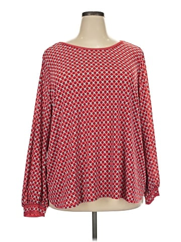 Max Studio Long Sleeve T-Shirt (view 1)