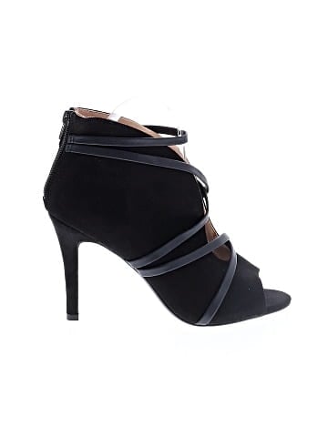 Journee Collection Sandals (view 1)