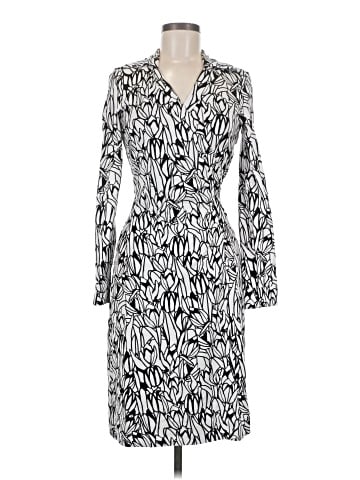 Diane von Furstenberg Casual Dress (view 1)