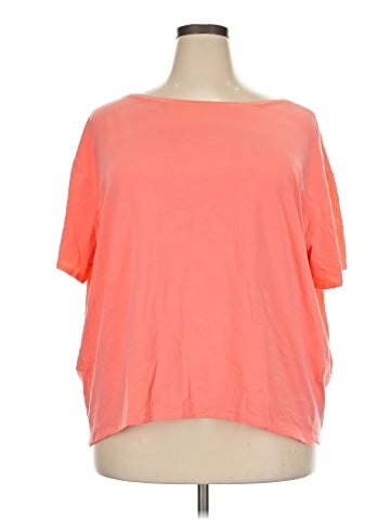 Lululemon Athletica Short Sleeve T-Shirt (view 1)