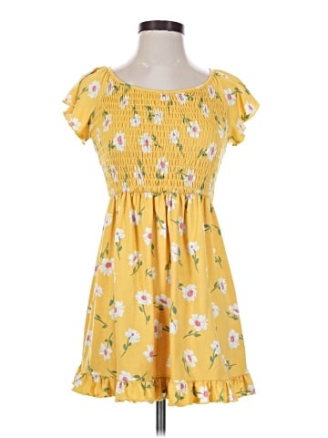 Zunie Casual Dress (view 1)