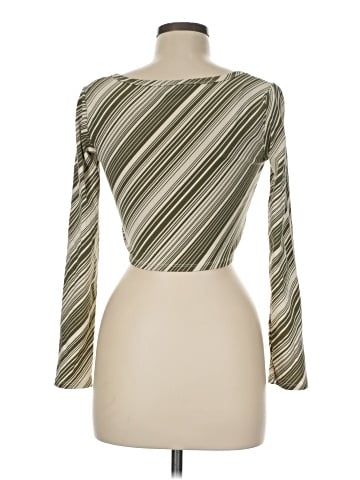Forever 21 Long Sleeve T-Shirt (view 2)