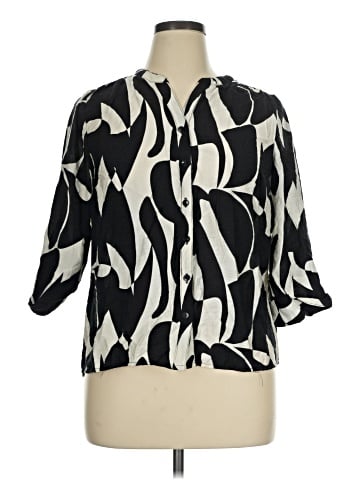Sara Michelle 3/4 Sleeve Blouse (view 1)