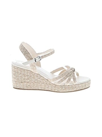 Mia Wedges (view 1)