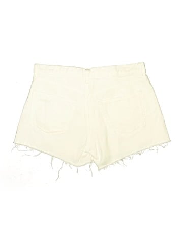 Gap Shorts (view 2)