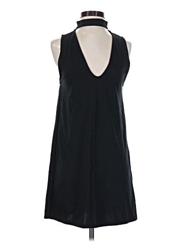 Trafaluc by Zara Casual Dress (view 1)