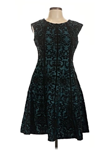 Danny And Nicole Cocktail Dress (view 1)