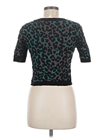 Romeo & Juliet Couture Short Sleeve Top (view 2)