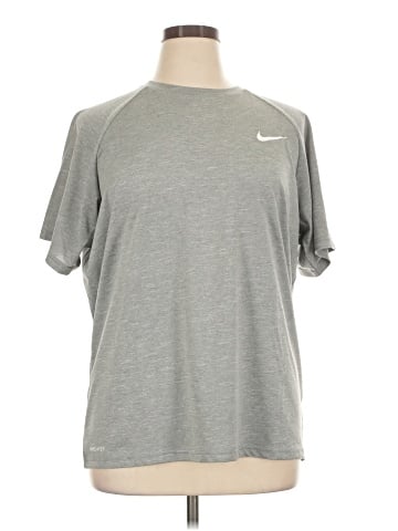 Nike Active T-Shirt (view 1)
