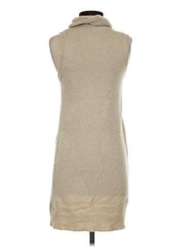 Honey Punch Casual Dress (view 2)