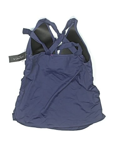 La Blanca Swimsuit Top (view 2)