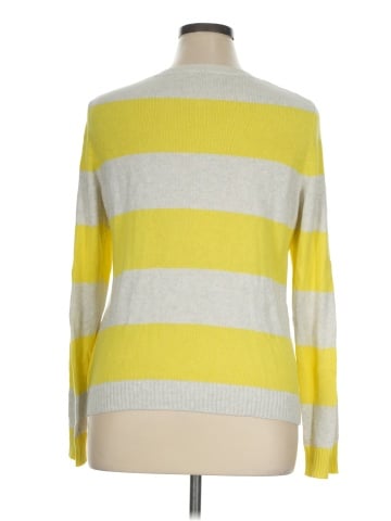 Gap Pullover Sweater (view 2)