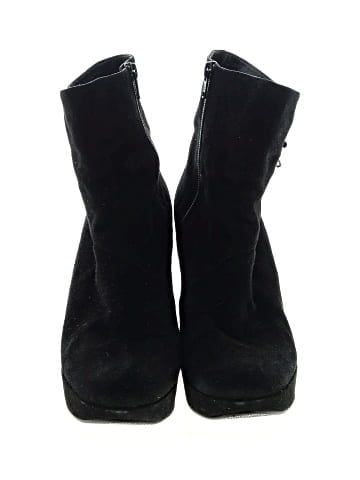 Stuart Weitzman Ankle Boots (view 2)