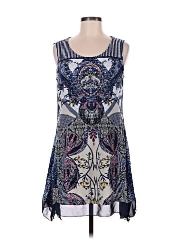 Valerie Stevens Casual Dress (view 1)