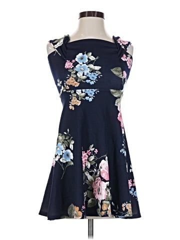 Soprano Casual Dress (view 1)