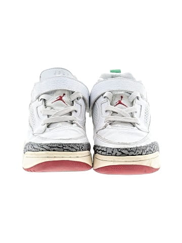 Air Jordan Sneakers (view 2)