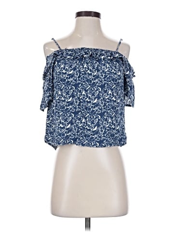 Rewind Sleeveless Blouse (view 1)
