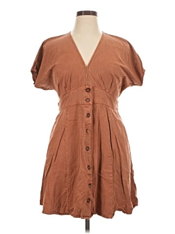 Quince Casual Dress (view 1)