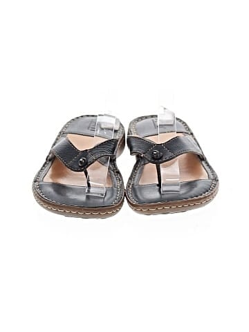 Born Flip Flops (view 2)