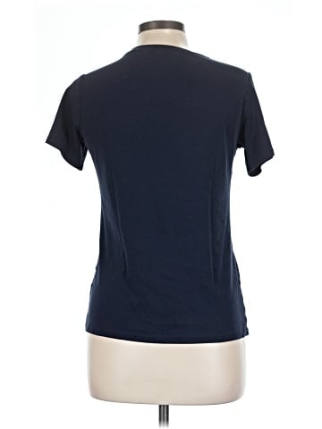 Uniqlo Short Sleeve T-Shirt (view 2)