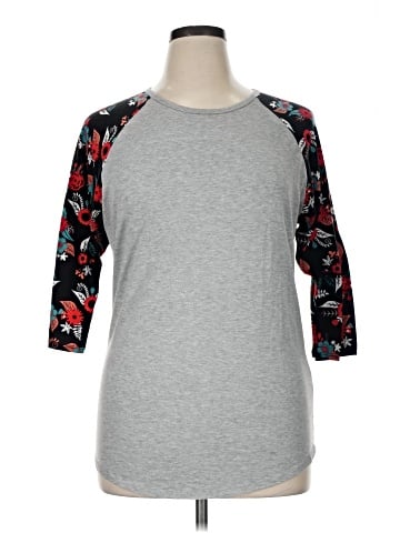 Lularoe 3/4 Sleeve T-Shirt (view 1)